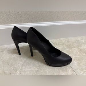 Nine West Black Platform Heels